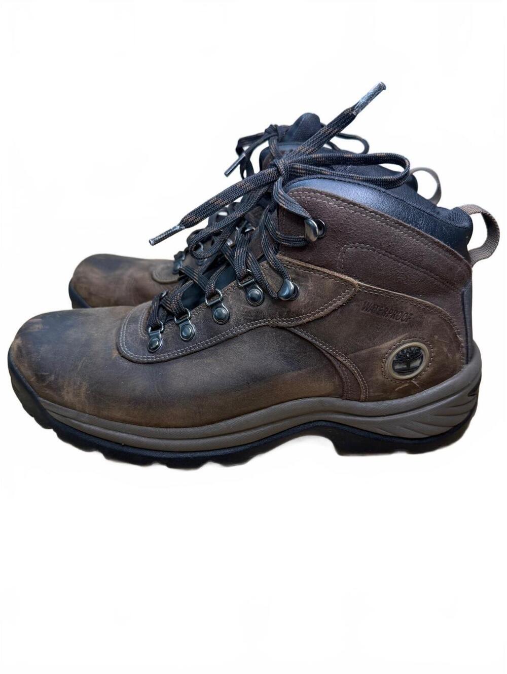 Timberland Flume Men’s 10.5 Waterproof Leather Hiking Boots Trail Outdoor